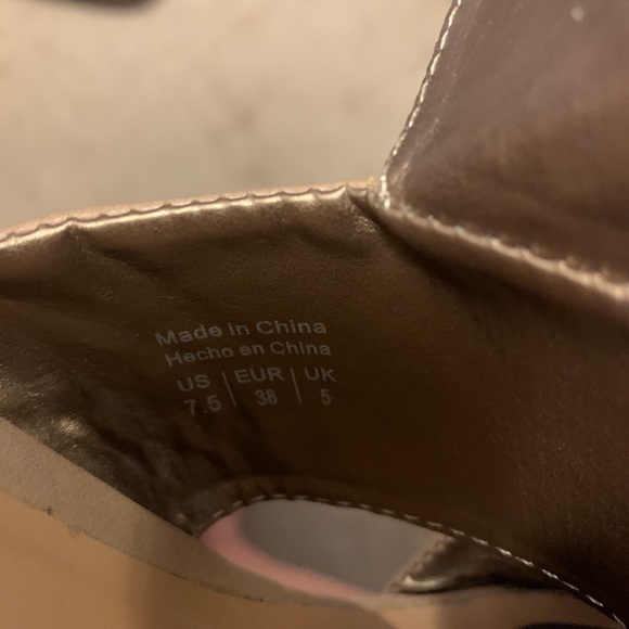 Call it Spring platform shoes - Picture 3 of 7